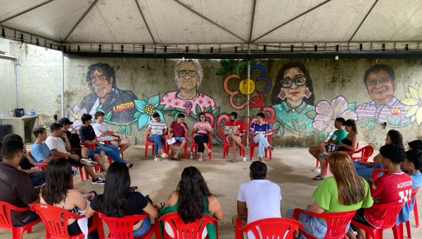 União da Juventude Socialista em Rio Branco trabalha a formação política de novos líderes